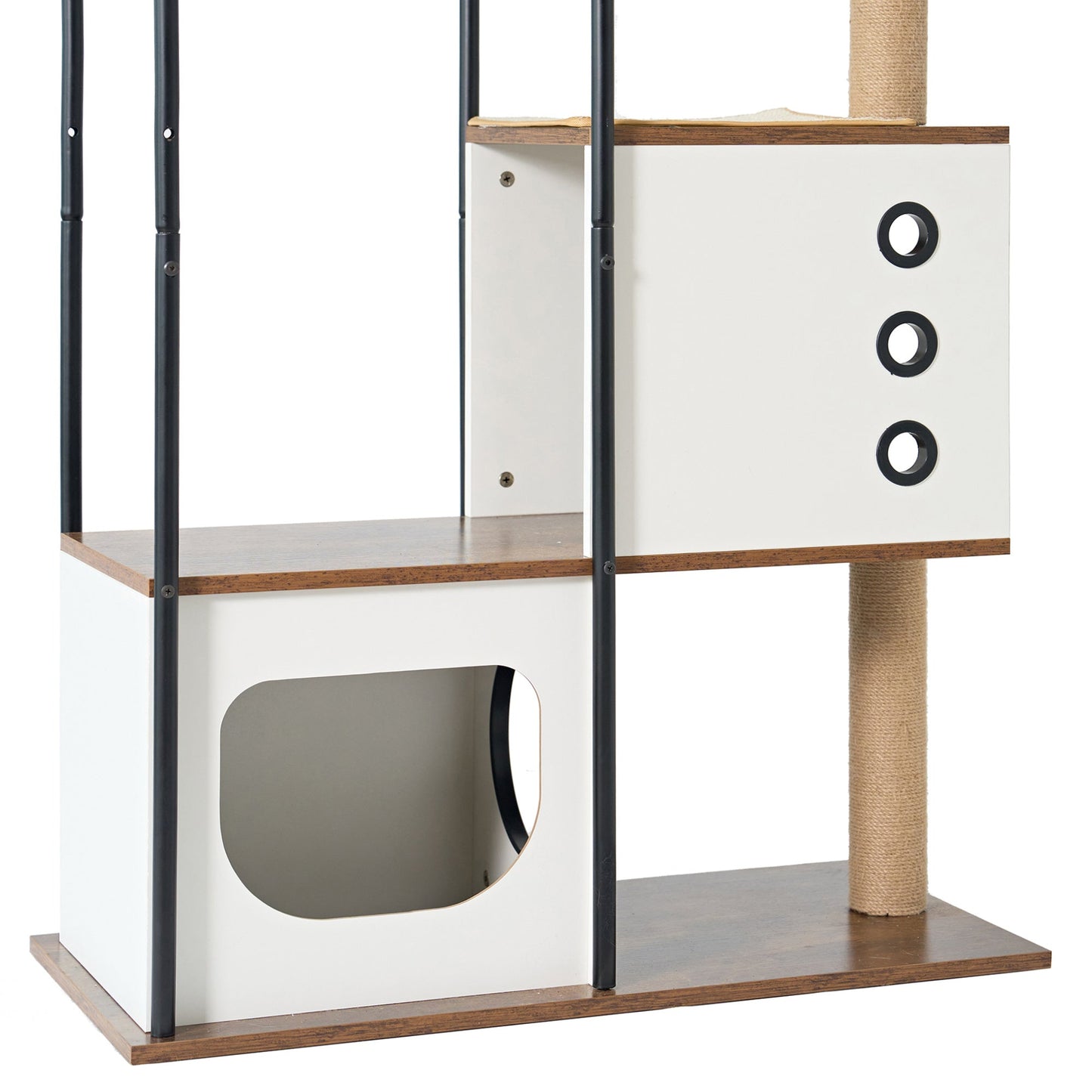 Chic Cat Tower Suite