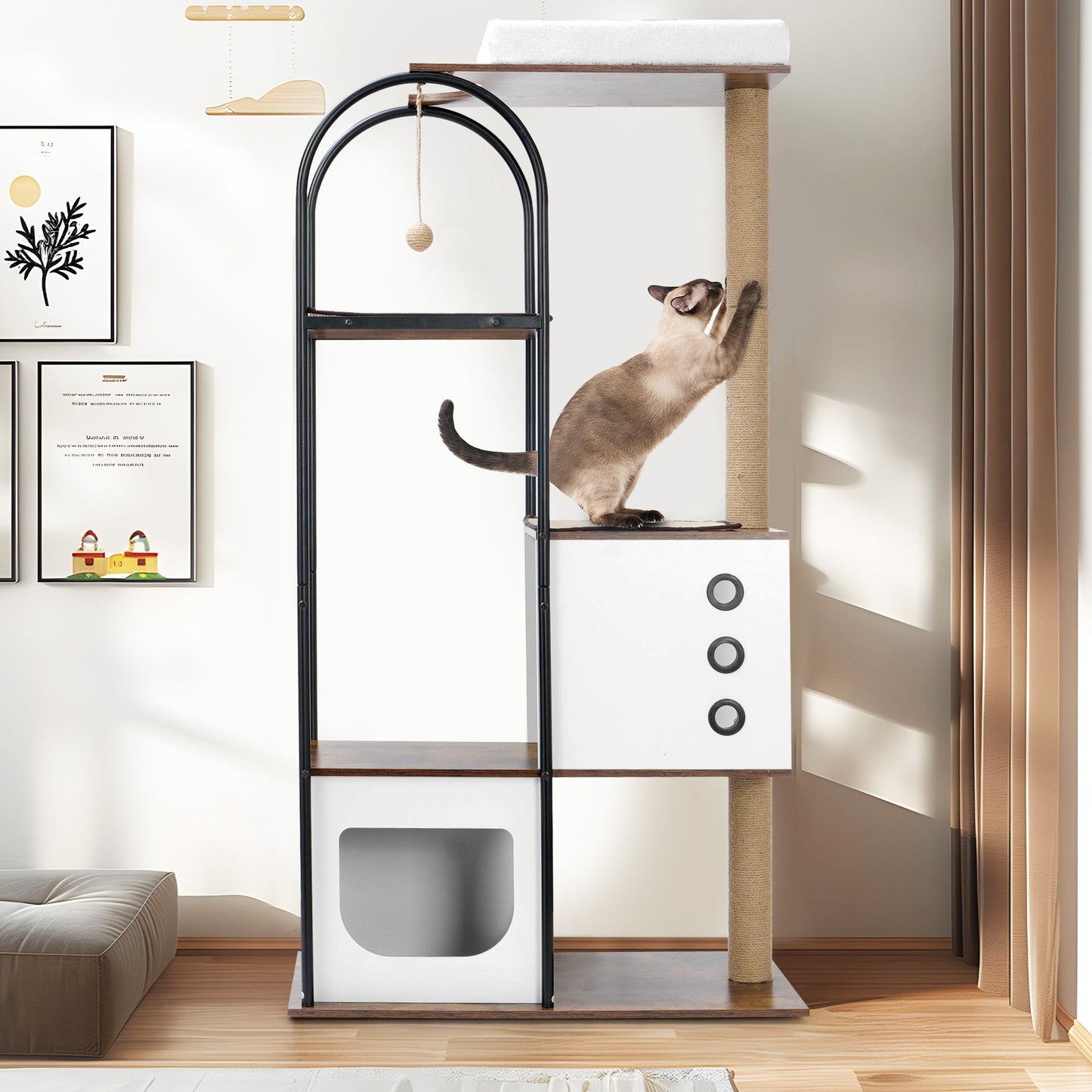 Chic Cat Tower Suite