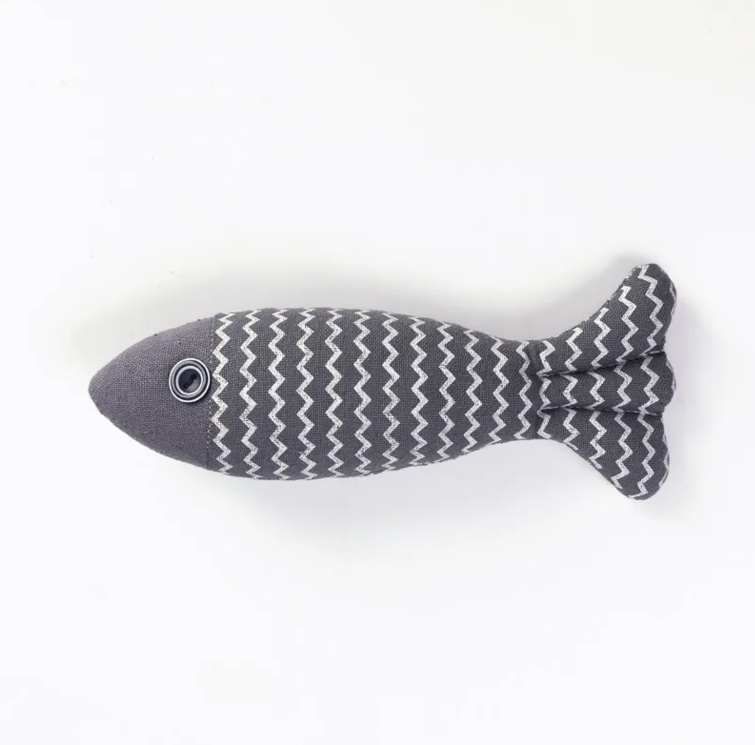 Linen Play Fish for Cats